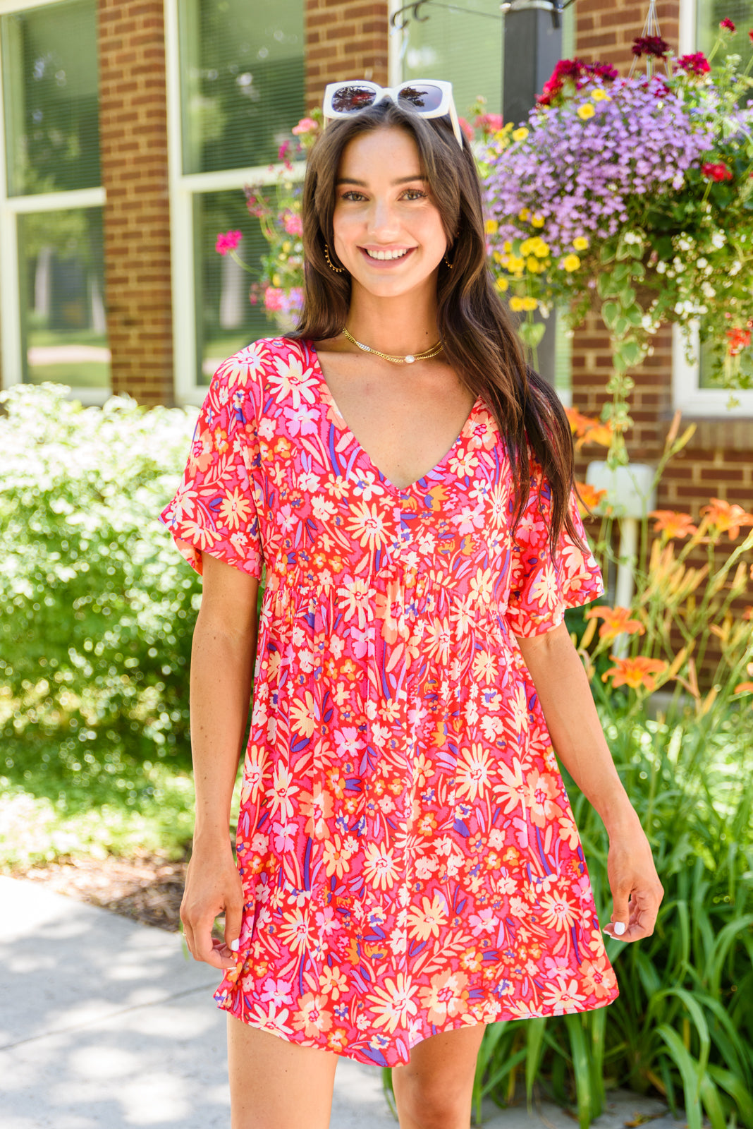 Vintage Daisies Dress In Hot Coral