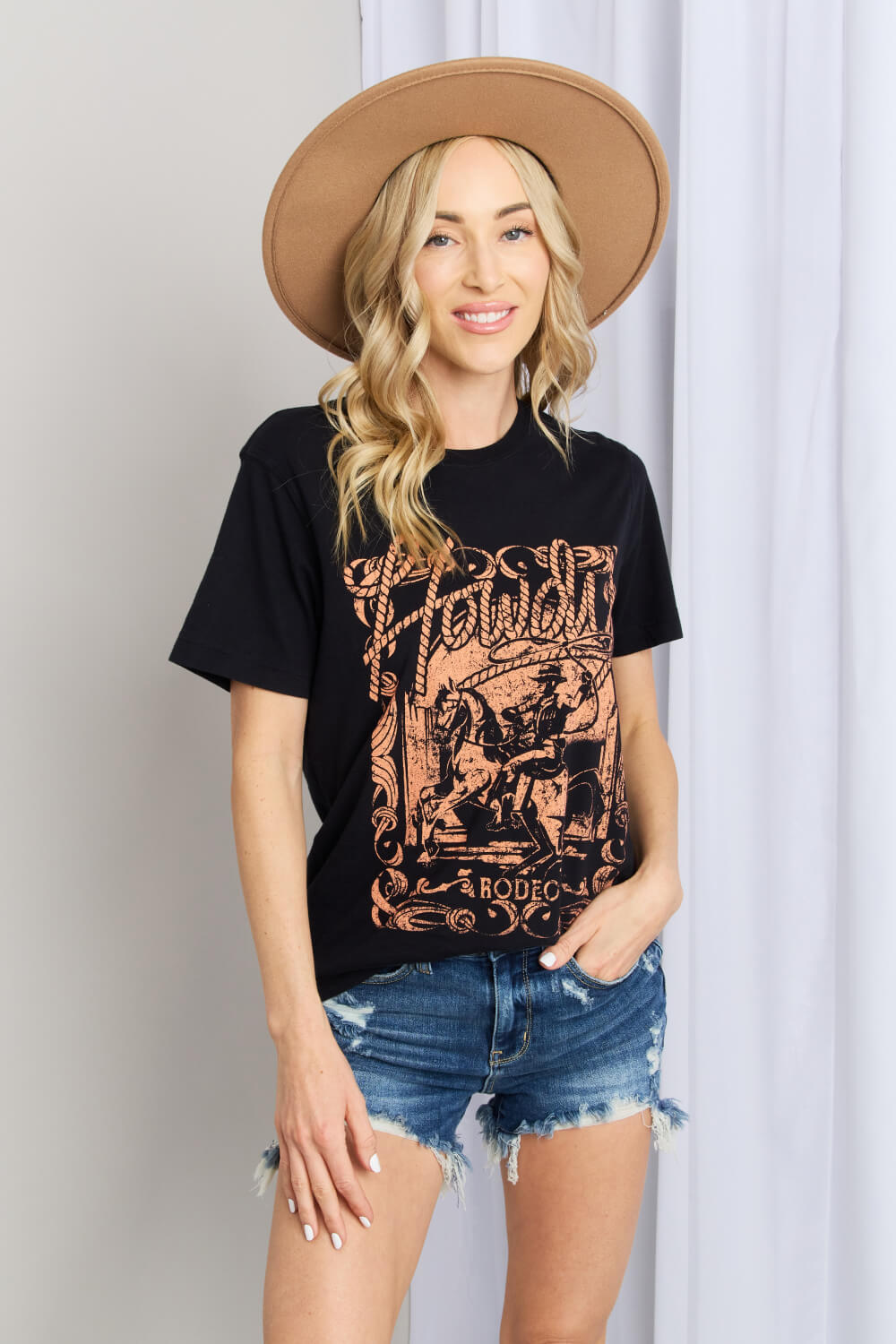MineB Howdy Graphic Tee