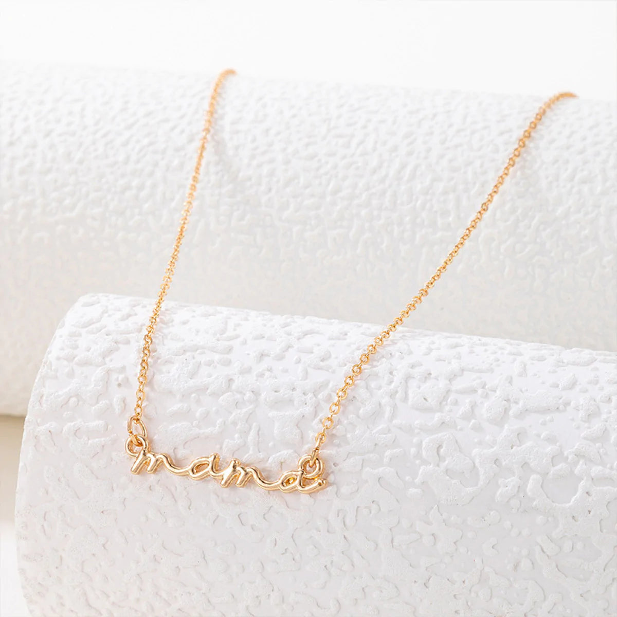 Mama Letters Pendant Necklace (U.S. Stock)
