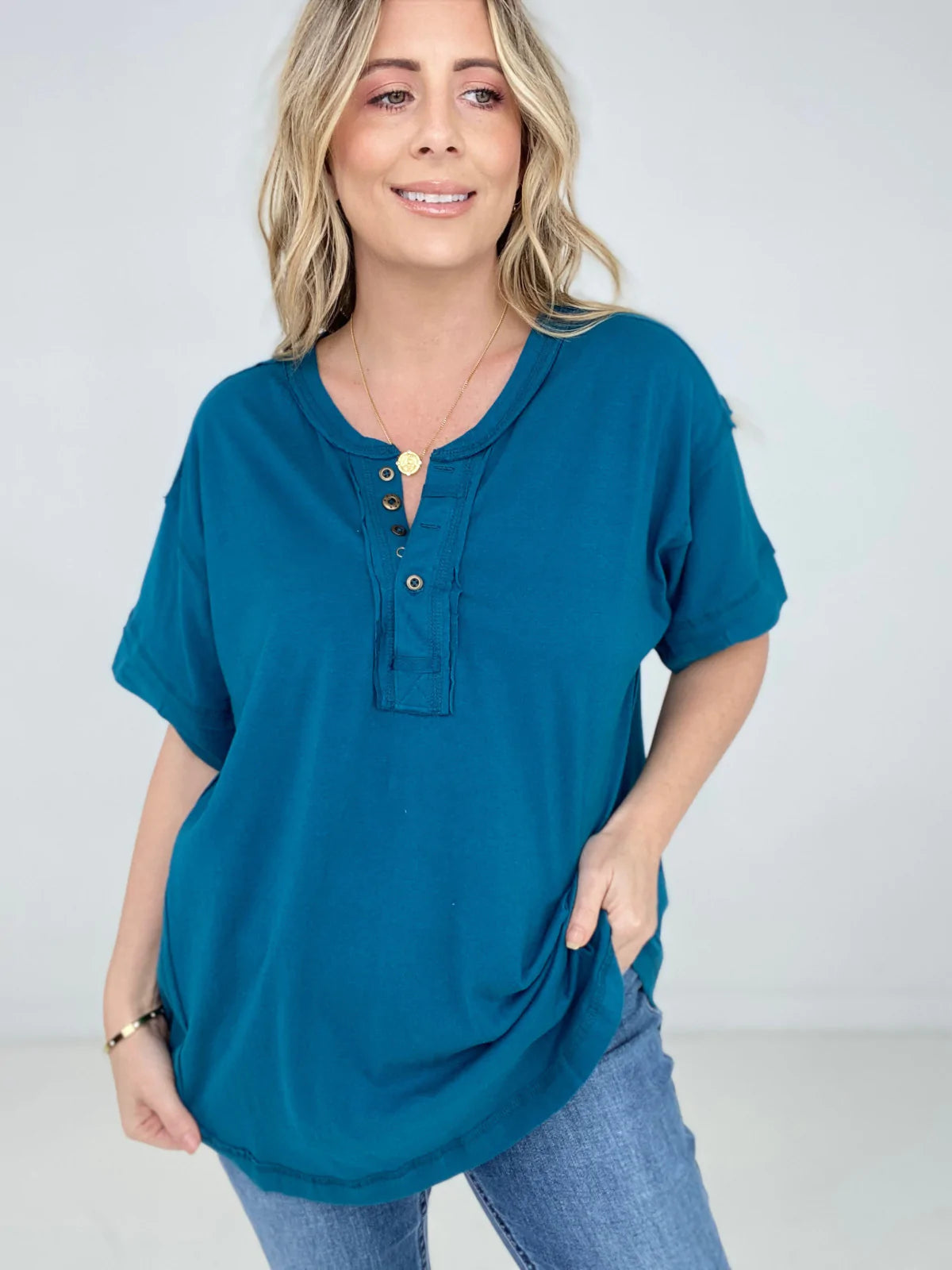 Raw Edge Short Sleeve Top