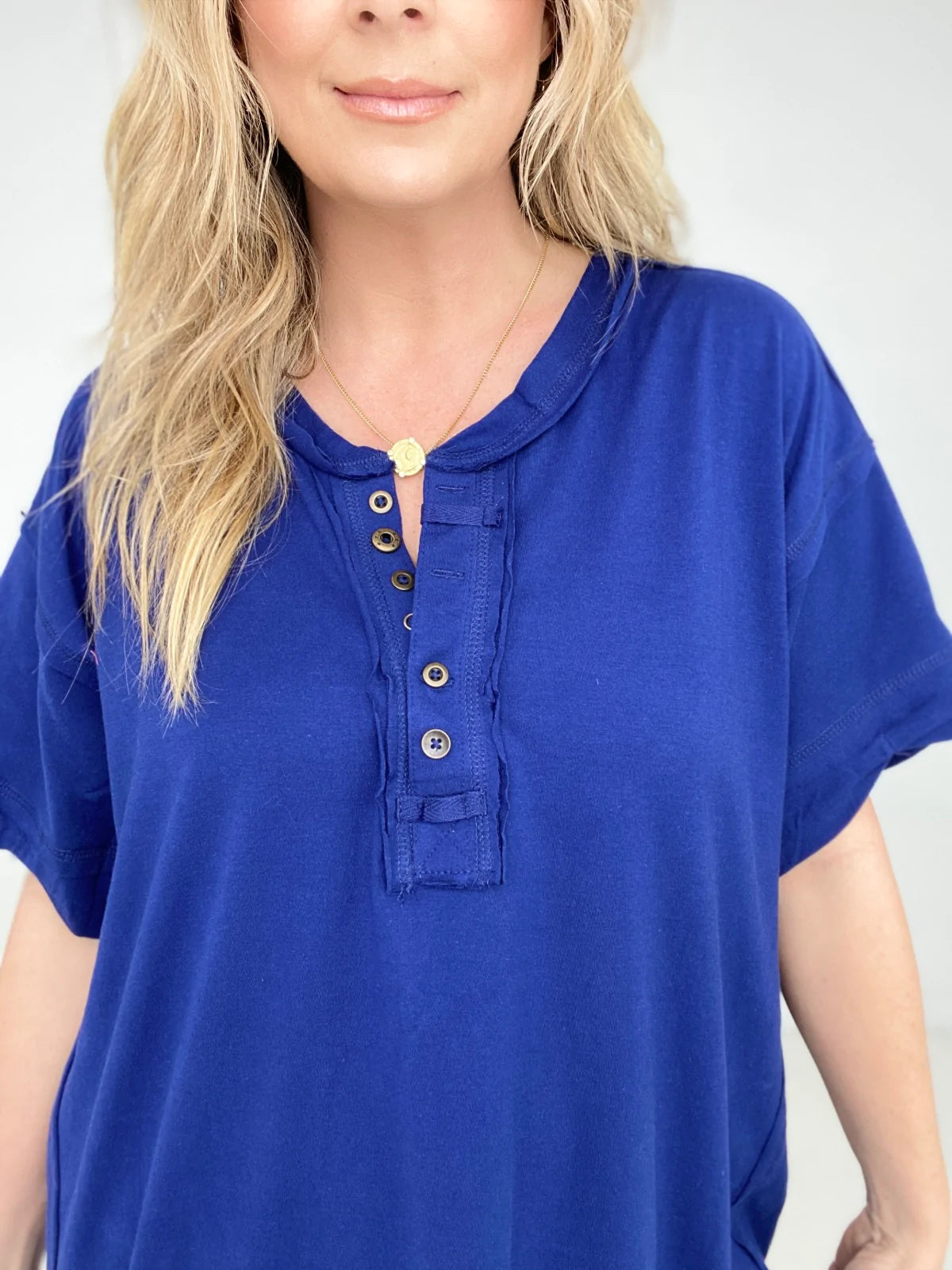 Raw Edge Short Sleeve Top