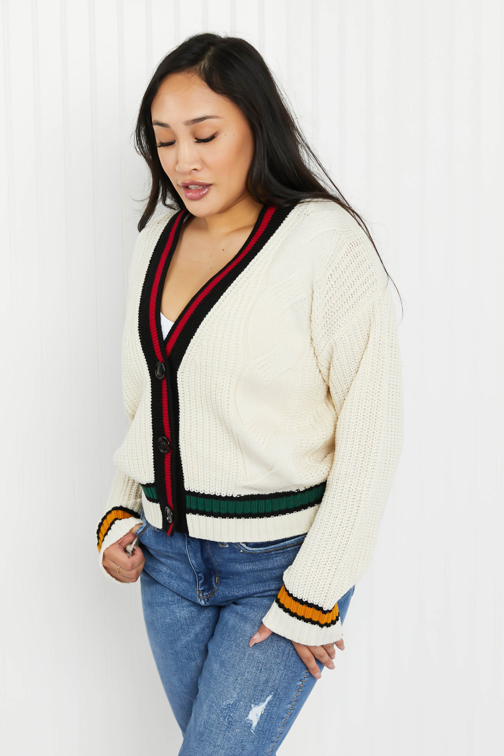 SIZE SMALL Cable Knit Cardigan