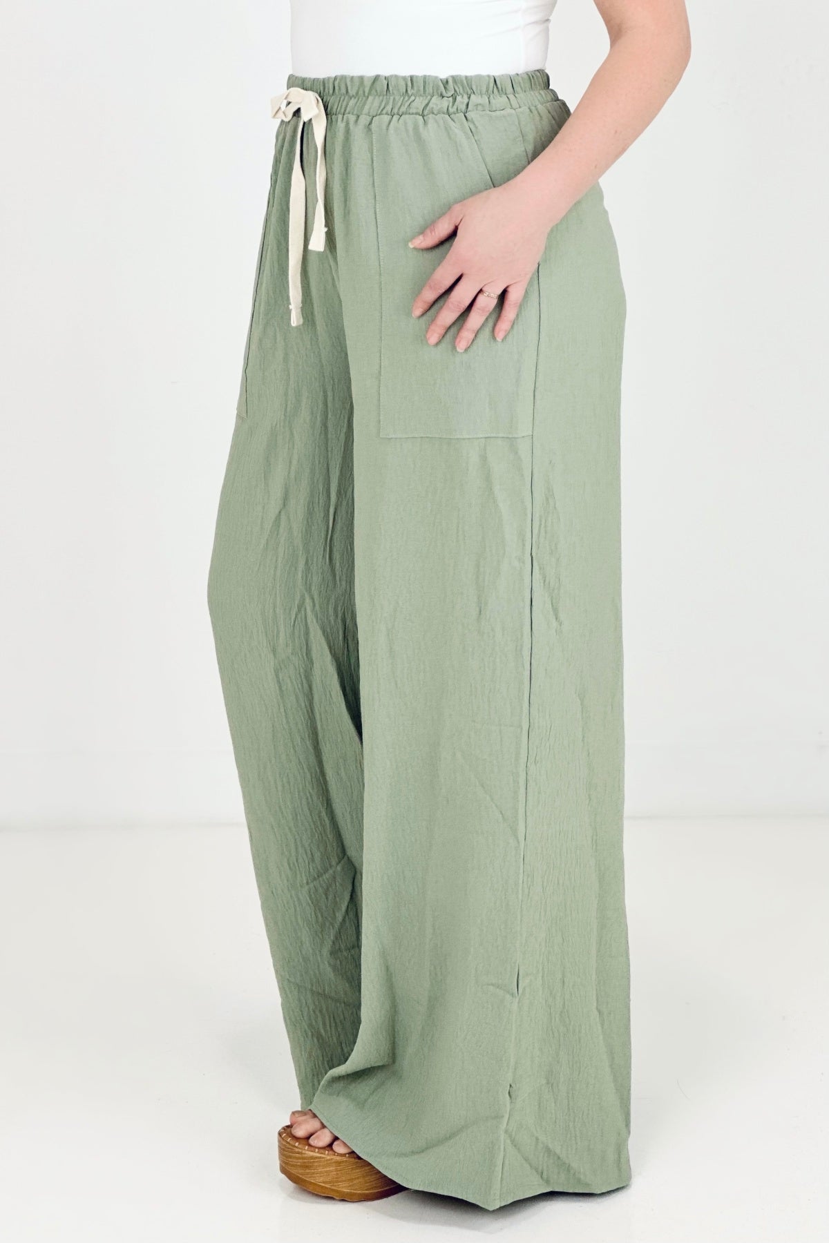 Sage Solid Wide Leg Pants