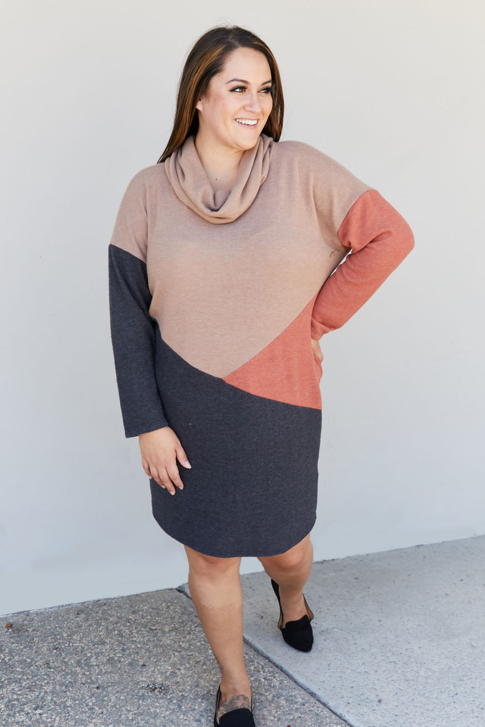 SIZE MEDIUM Autumn Color Block Sweater Dress