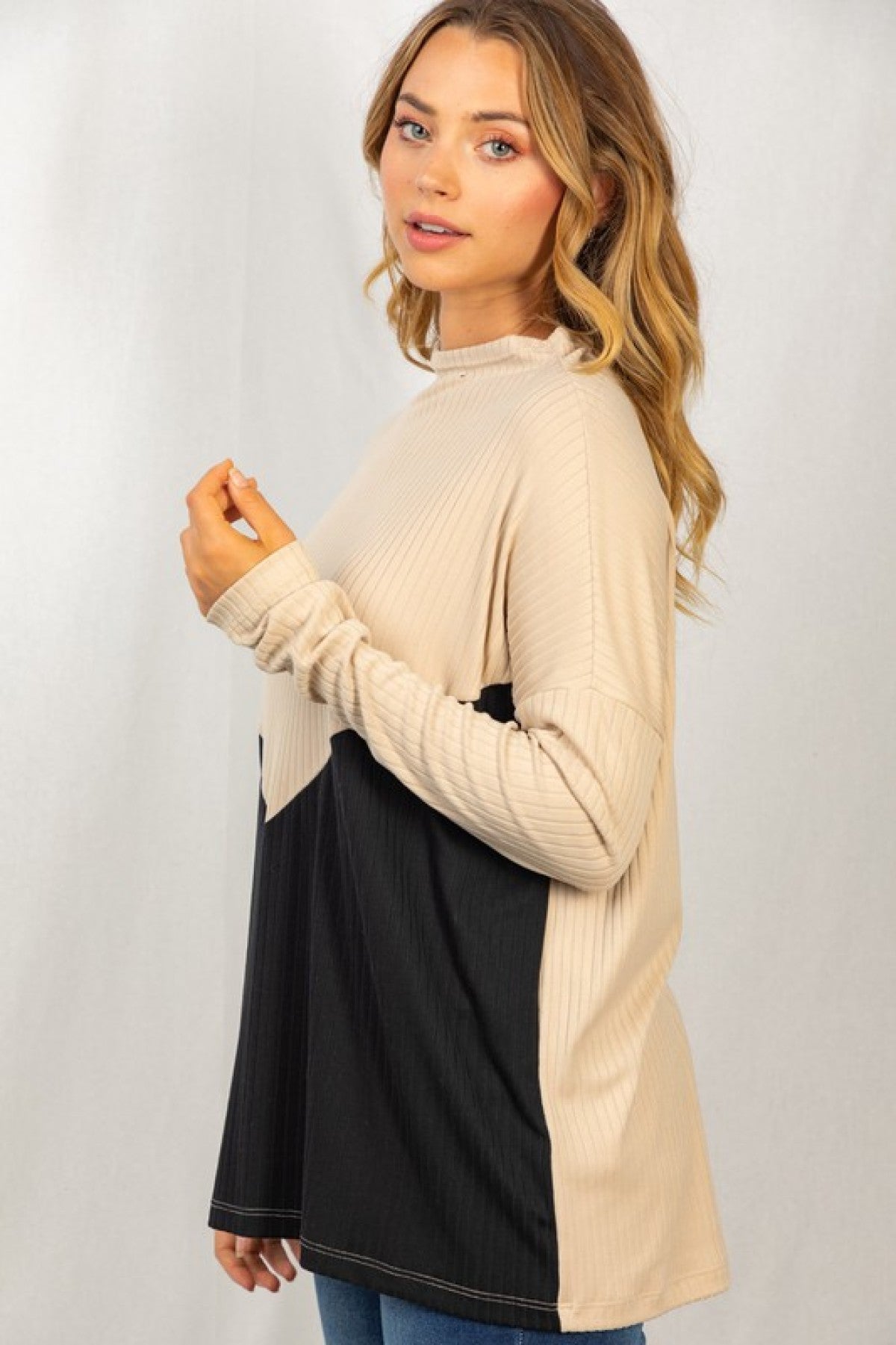 White Birch Colorblock Long Sleeve Solid Ribbed Knit Top