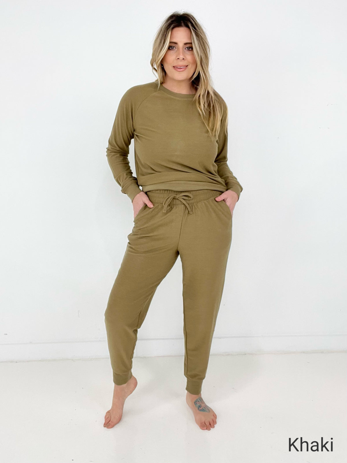 Splendid Reverse Soft French Terry Top & Jogger Set