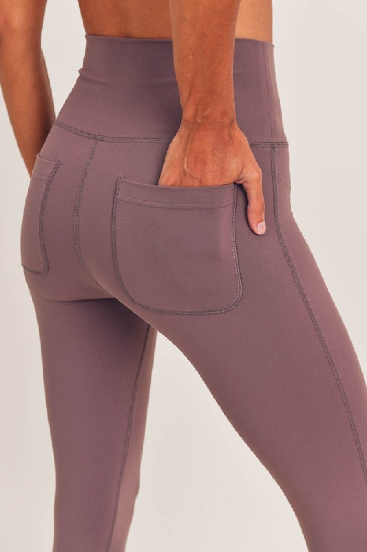 Mono B Solid Leggings with Back Pockets