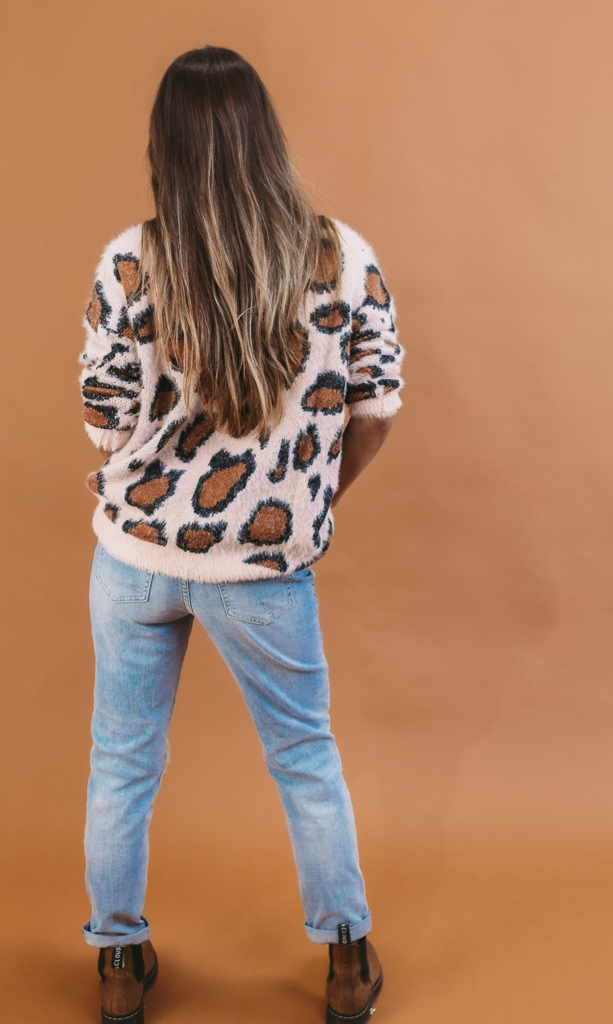 V Neck Animal Print Pull Over Sweater