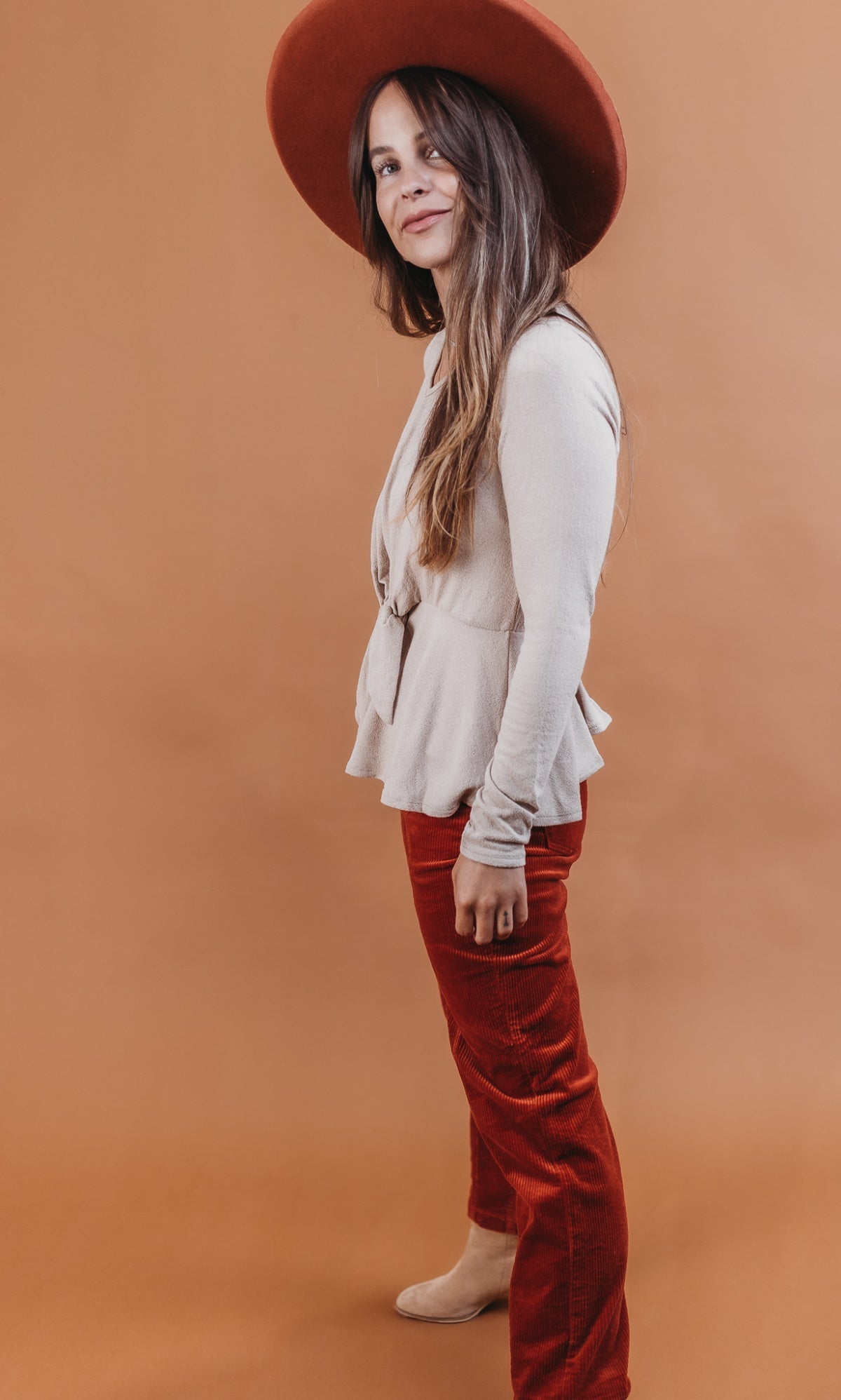 Long Sleeve Solid Front Tie Knit Top