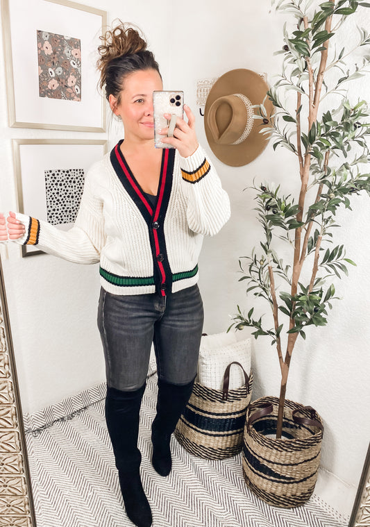 SIZE SMALL Cable Knit Cardigan