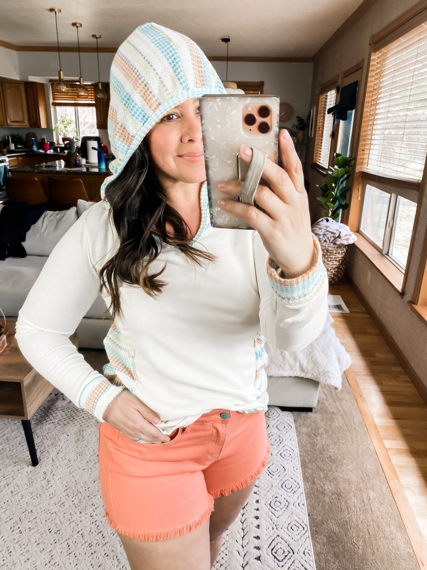 Judy Blue Mid Rise Cut Off Shorts - Peach