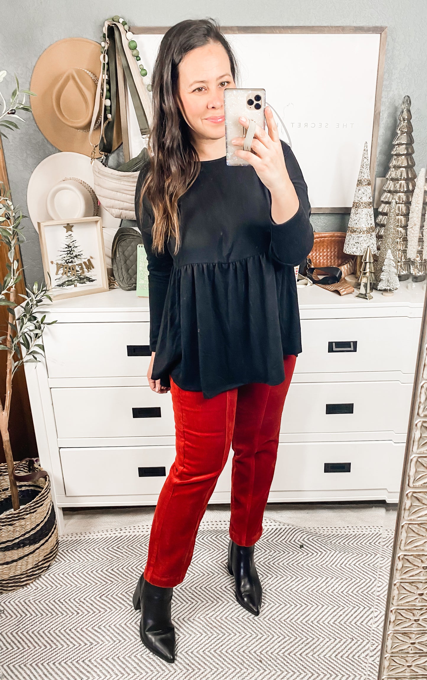 Long Sleeve Solid Open Back Knit Top