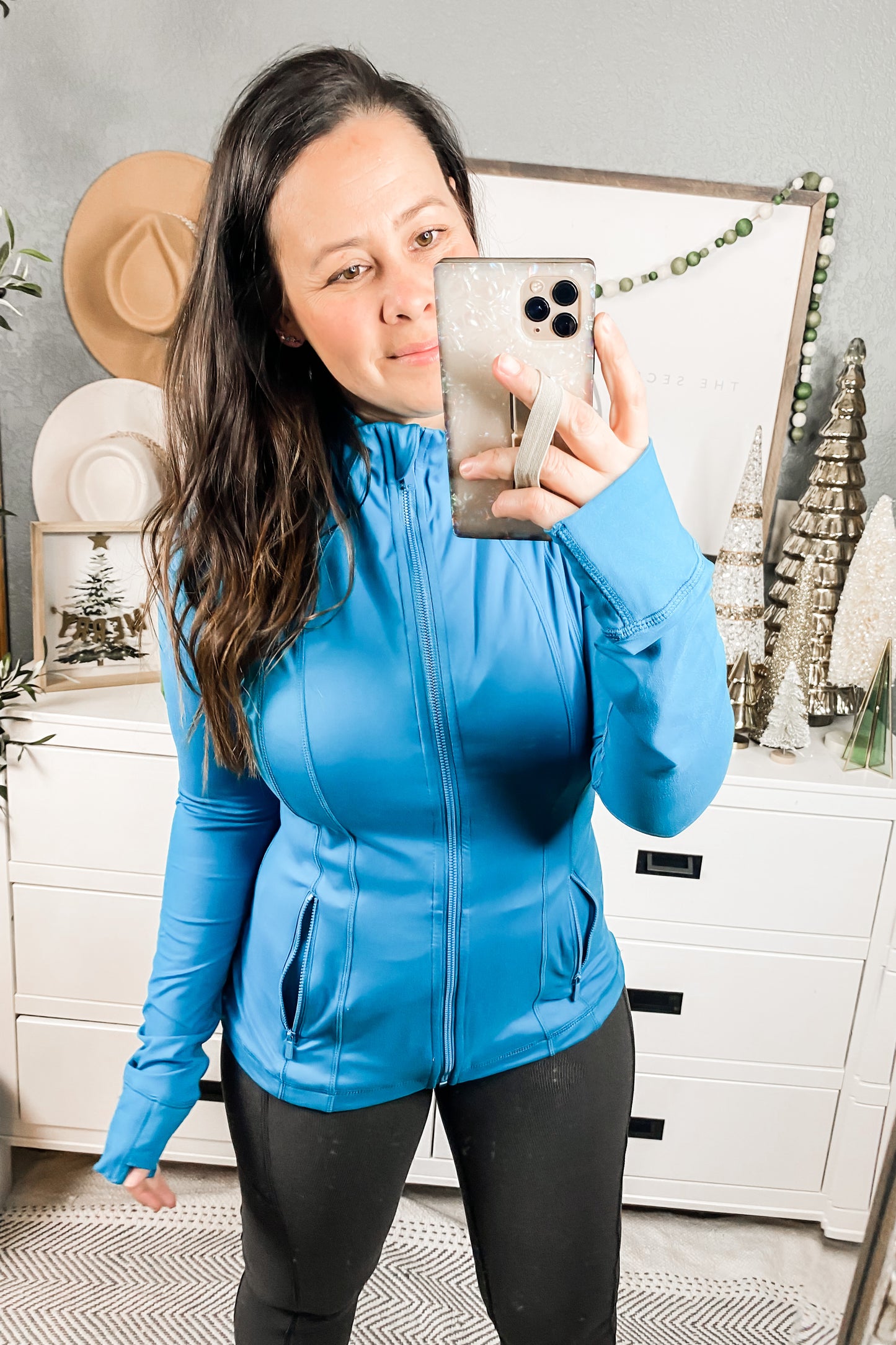 Staying Swift Activewear Jacket in Hawaiian Blue