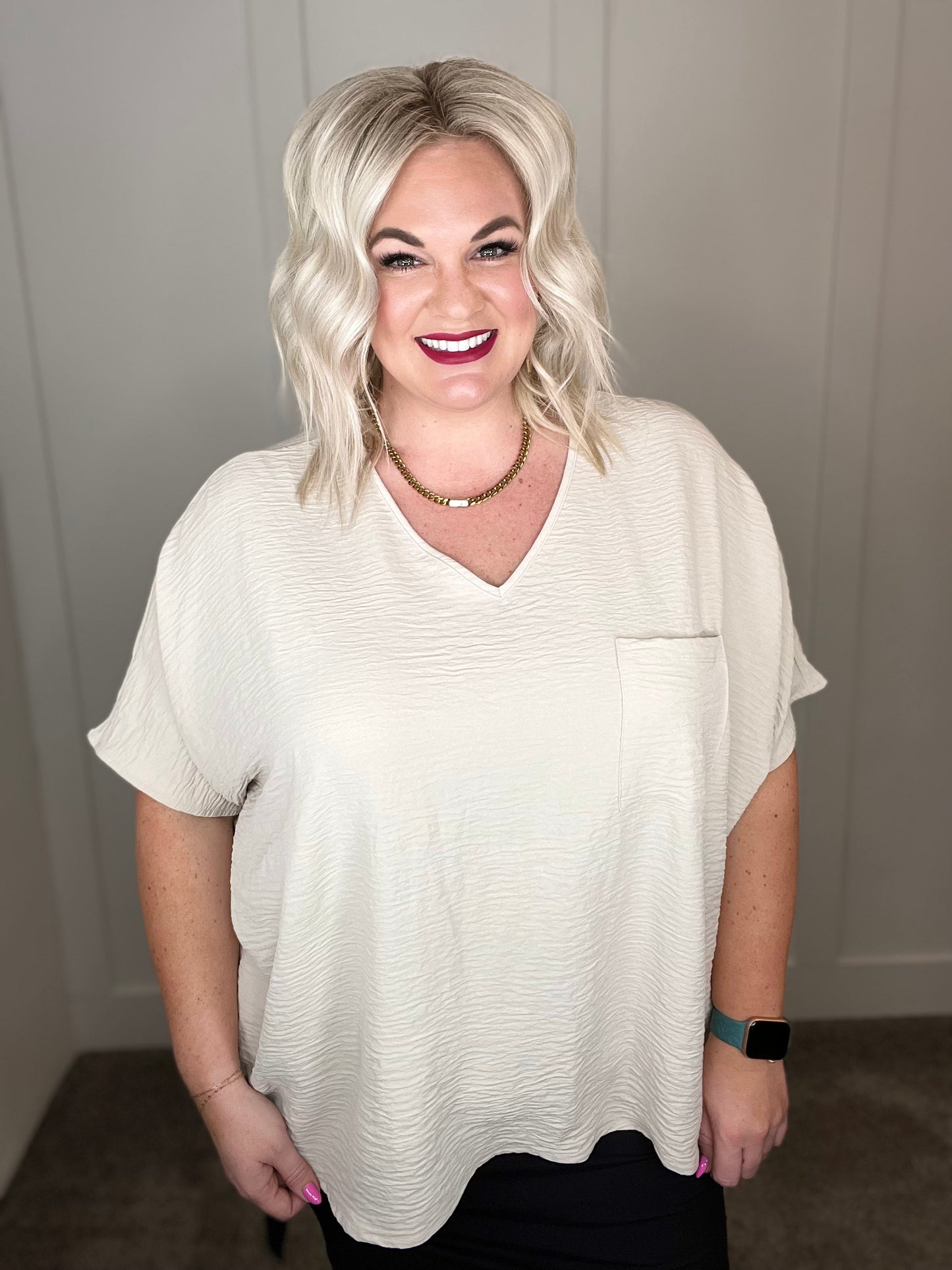 Can't Help Myself Short Sleeve Tee in Sandy Beige