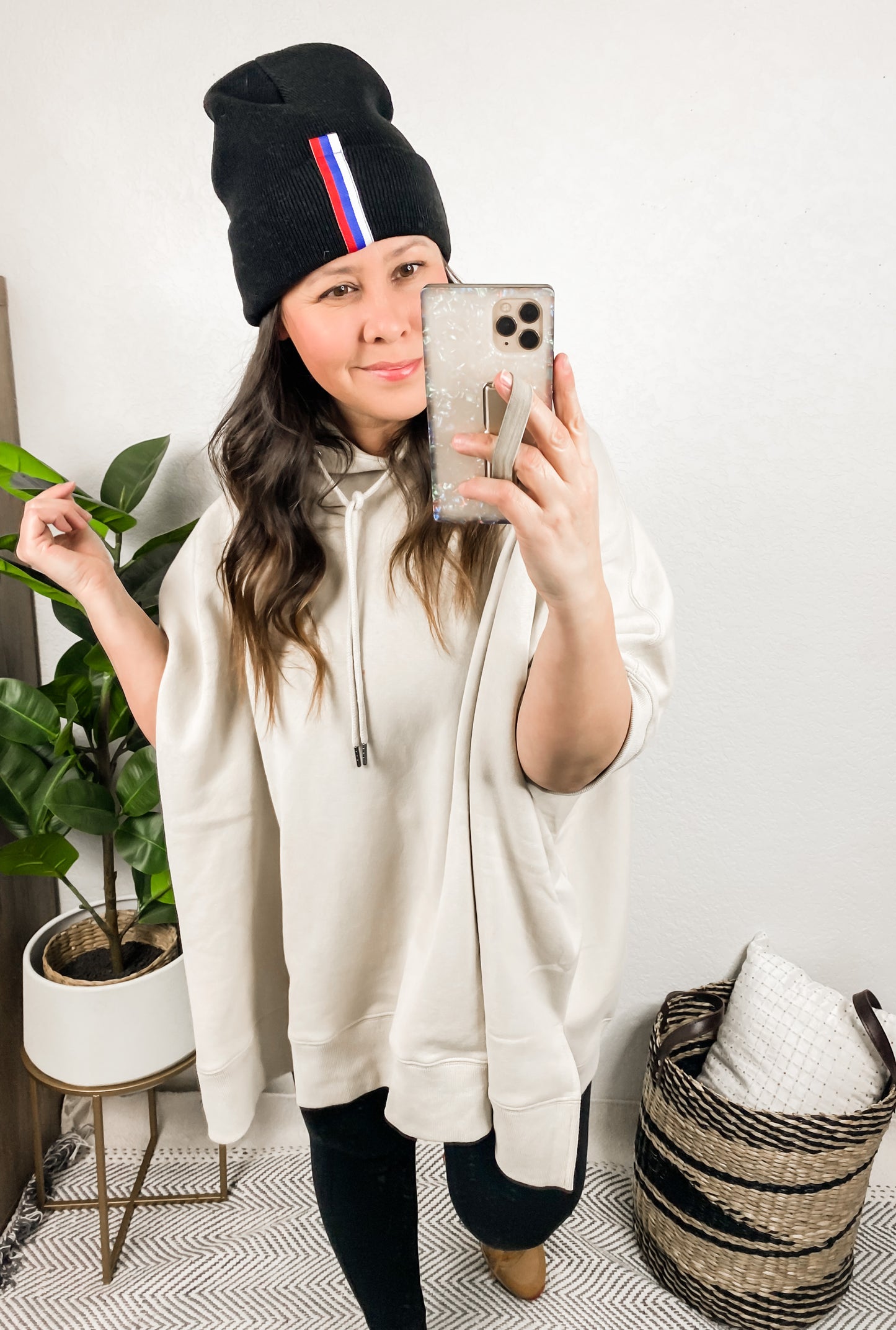 Black stripe beanie