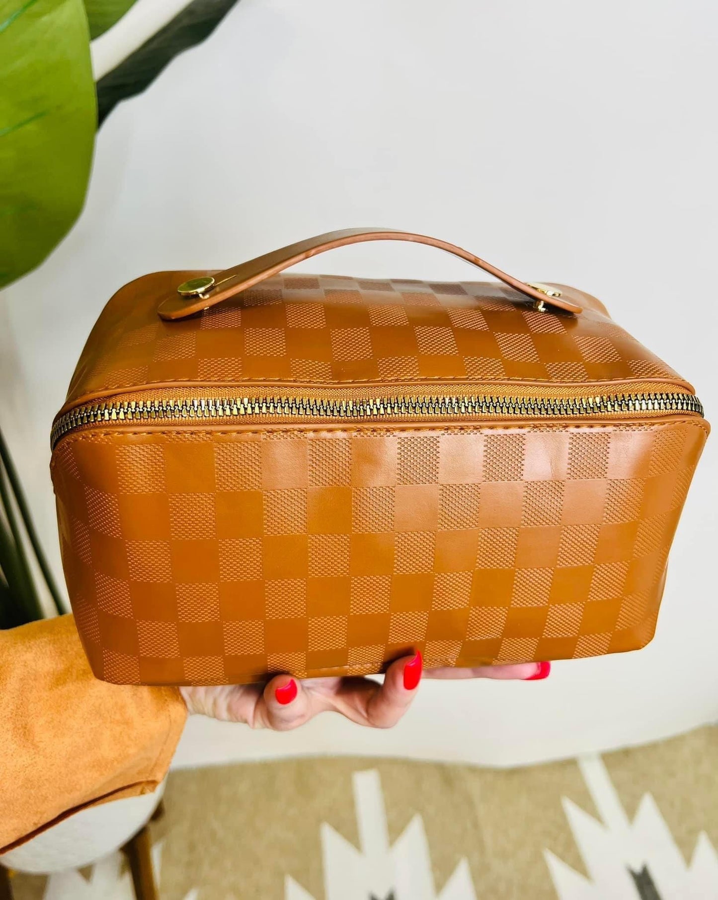 Chic Makeup Bag