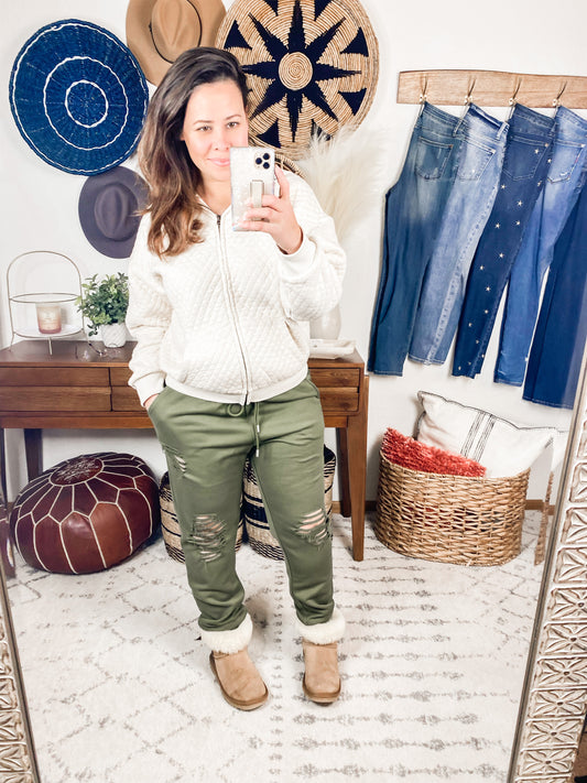 Kick Back Distressed Joggers In Olive