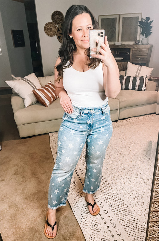 Judy Blues Star Cropped Straight Jeans