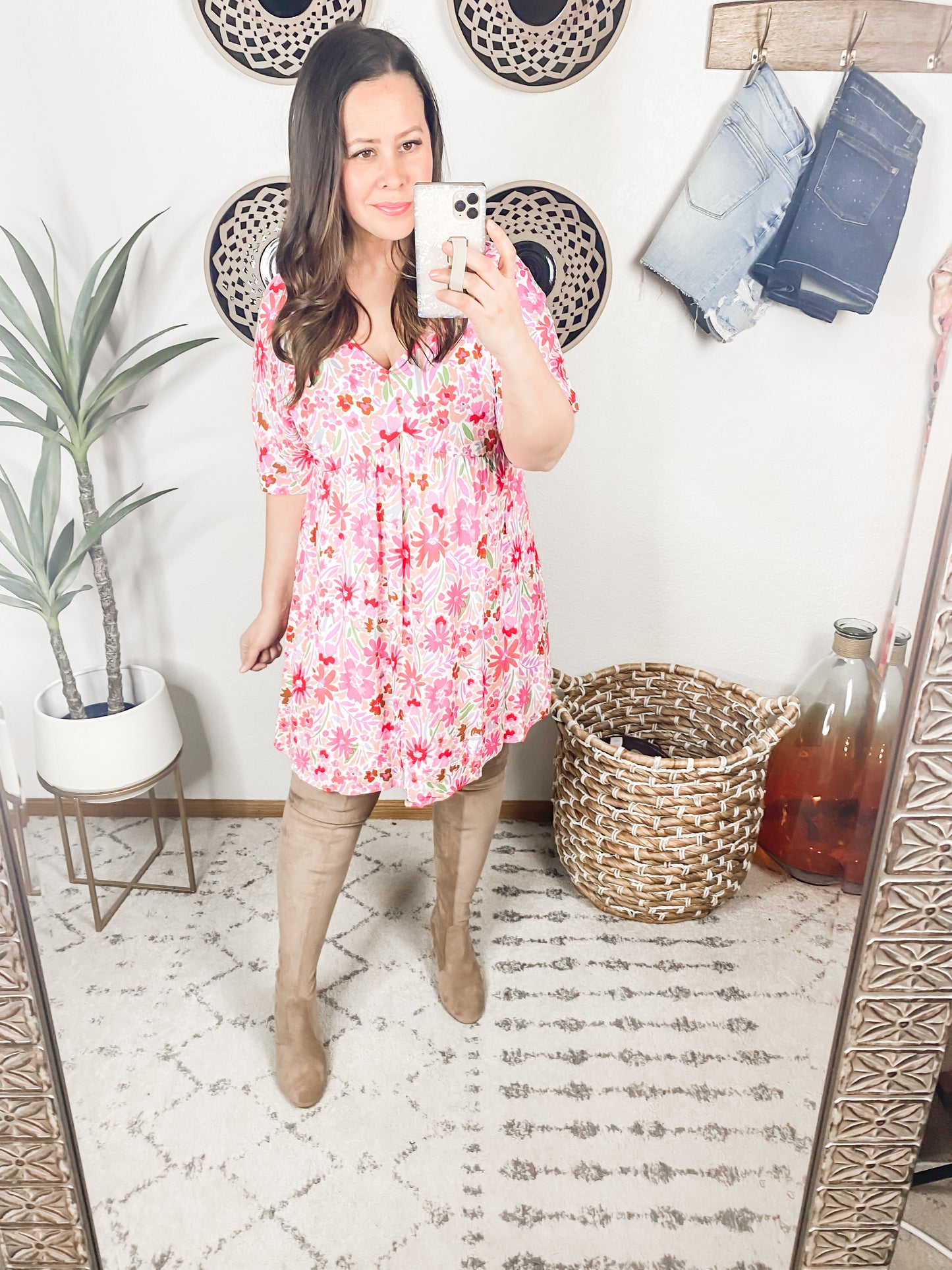Vintage Daisies Dress In Pink
