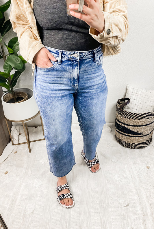 Zenana Raw Hem Wide Leg Cropped Jeans