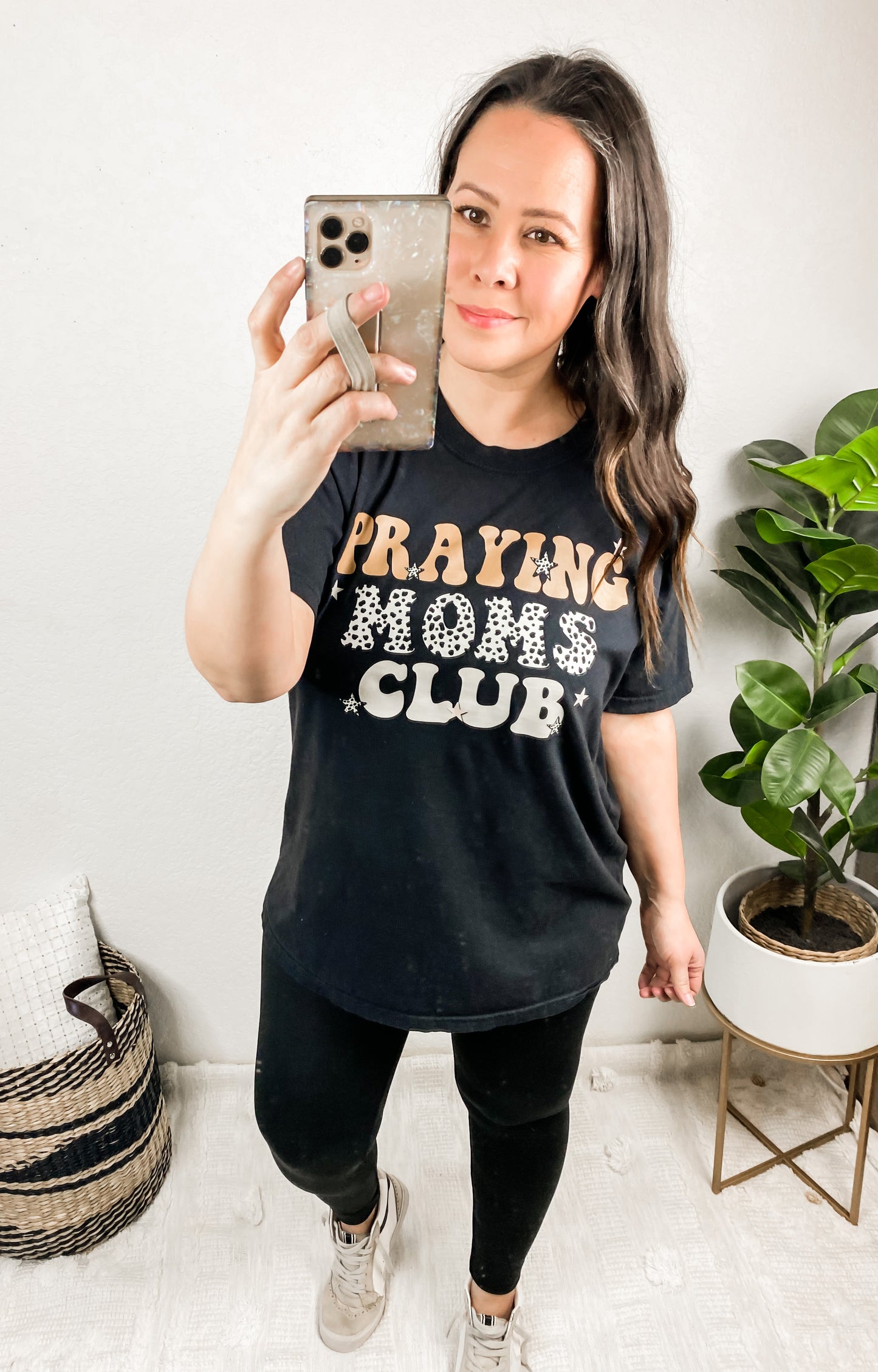 Praying Moms Club Comfort Colors Tee