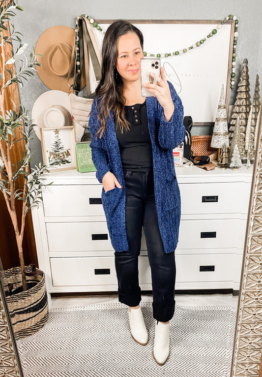 Mountain Mornings Cardigan In Navy